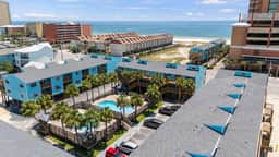 Poolside Condo with Beach Access - Image 3